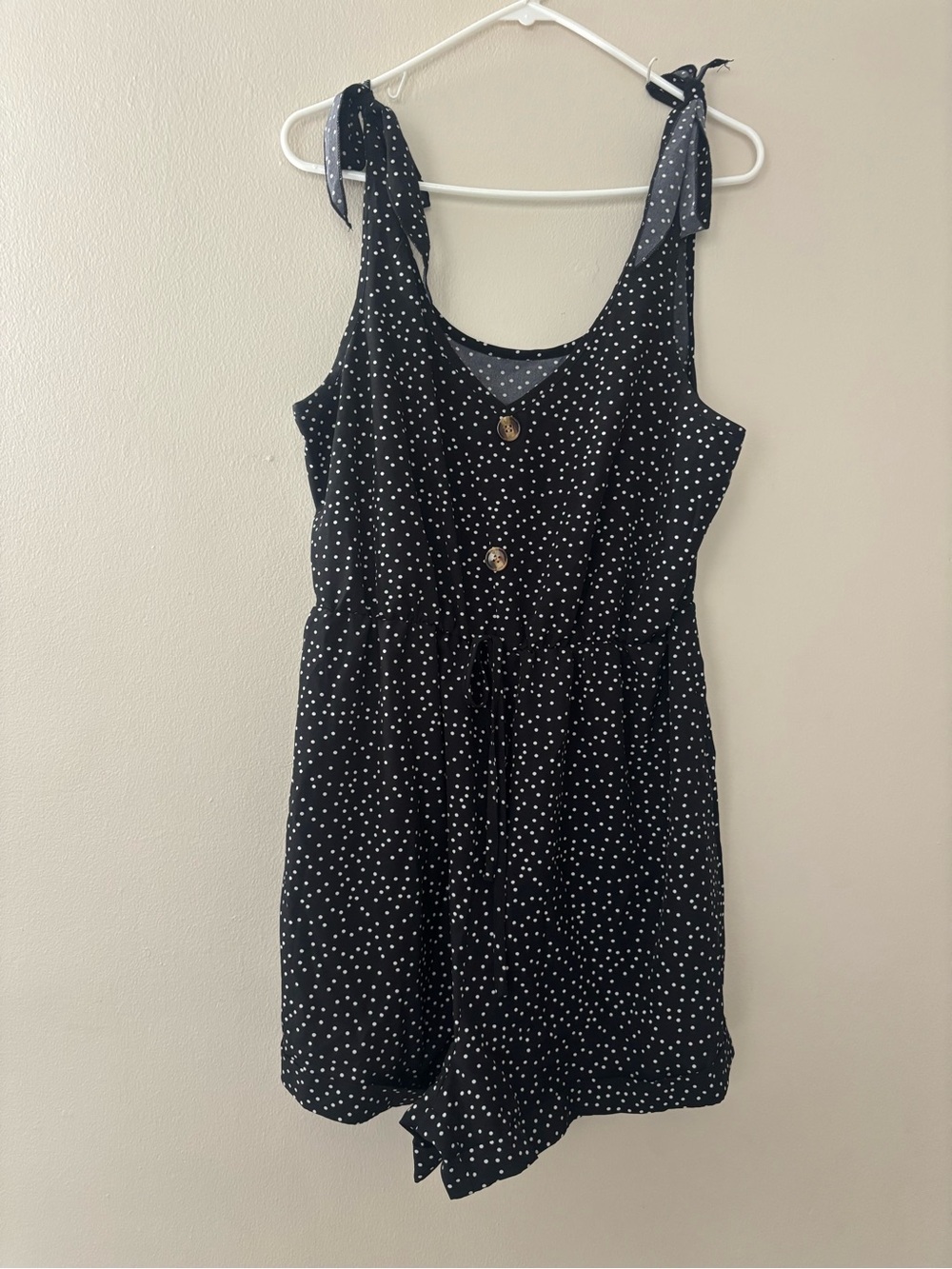 SHEIN Black Polka Dot Tie-Shoulder Romper